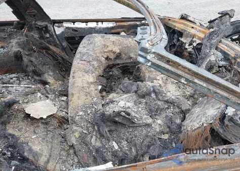 1986 Chevrolet Corvette из США, поврежденный, VIN 1G1YY0789G5116536